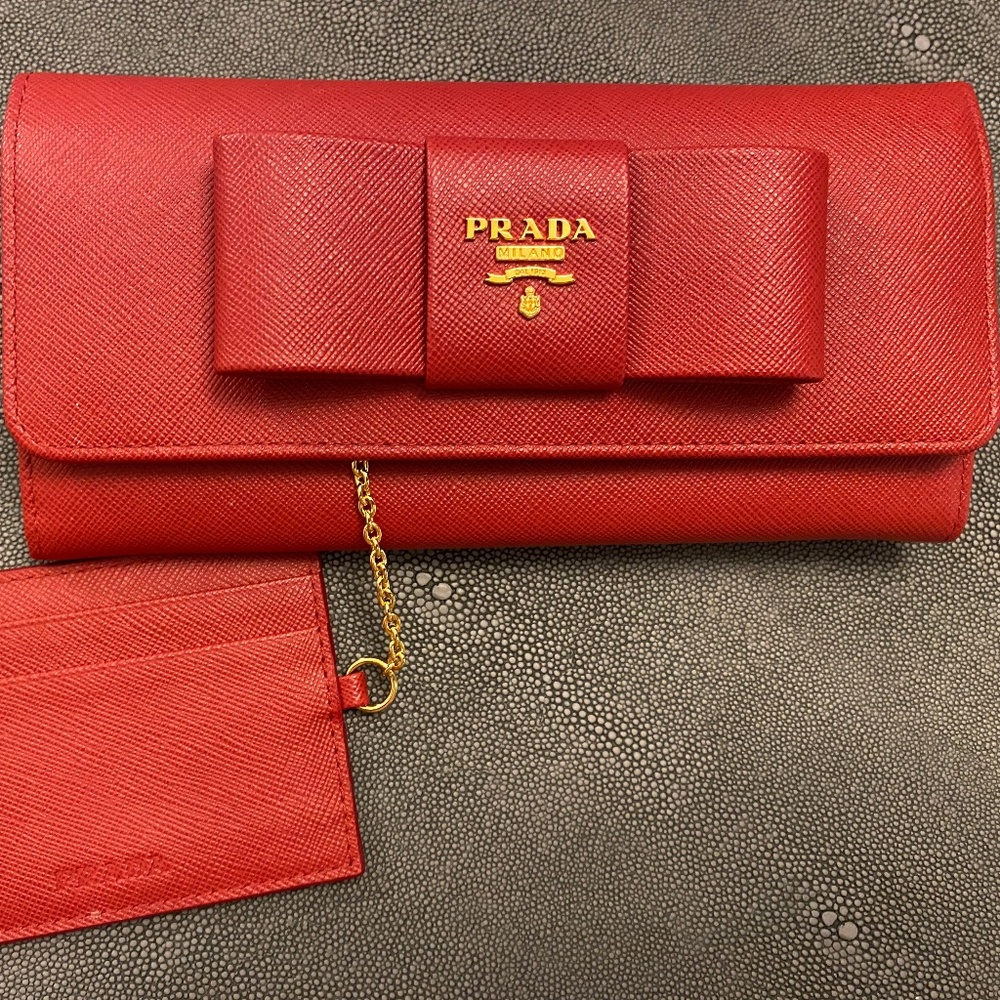 New Prada Saffiano Fiocco Bow Wallet